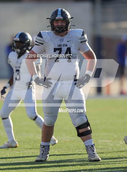 Thumbnail 3 in Lone Star vs. Ryan (UIL 5A Semifinal) photogallery.