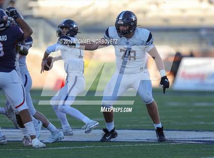Thumbnail 3 in Lone Star vs. Ryan (UIL 5A Semifinal) photogallery.