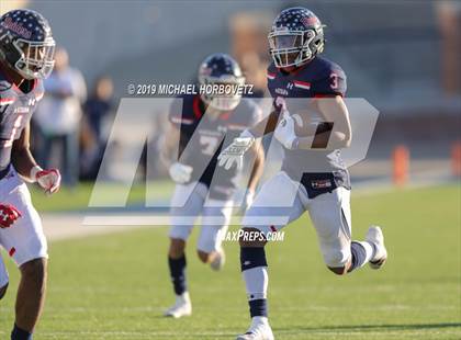 Thumbnail 1 in Lone Star vs. Ryan (UIL 5A Semifinal) photogallery.