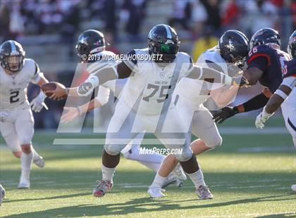 Thumbnail 1 in Lone Star vs. Ryan (UIL 5A Semifinal) photogallery.