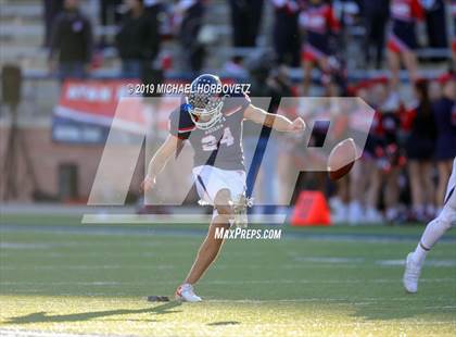 Thumbnail 3 in Lone Star vs. Ryan (UIL 5A Semifinal) photogallery.