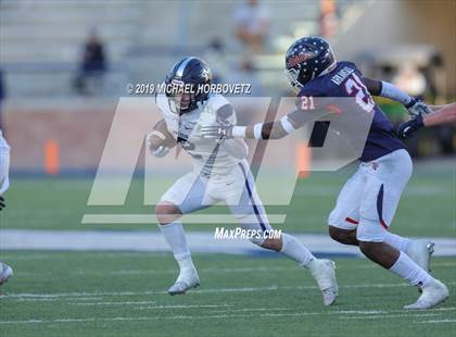Thumbnail 1 in Lone Star vs. Ryan (UIL 5A Semifinal) photogallery.