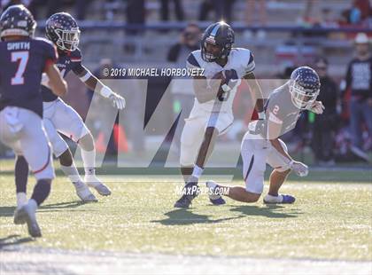 Thumbnail 3 in Lone Star vs. Ryan (UIL 5A Semifinal) photogallery.