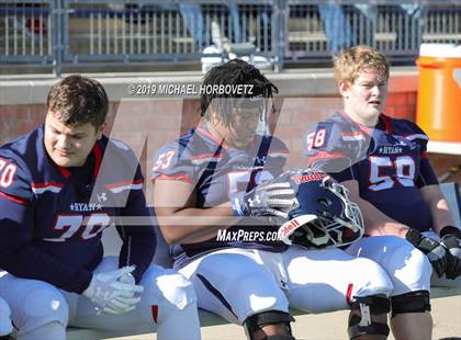 Thumbnail 3 in Lone Star vs. Ryan (UIL 5A Semifinal) photogallery.