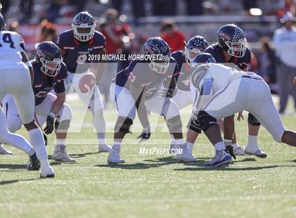 Thumbnail 2 in Lone Star vs. Ryan (UIL 5A Semifinal) photogallery.
