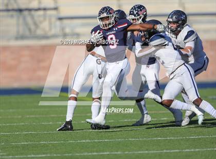 Thumbnail 3 in Lone Star vs. Ryan (UIL 5A Semifinal) photogallery.