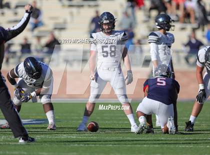 Thumbnail 3 in Lone Star vs. Ryan (UIL 5A Semifinal) photogallery.