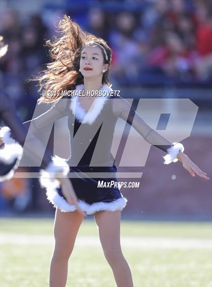 Thumbnail 2 in Lone Star vs. Ryan (UIL 5A Semifinal) photogallery.