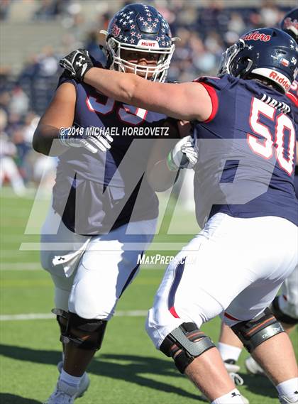 Thumbnail 2 in Lone Star vs. Ryan (UIL 5A Semifinal) photogallery.