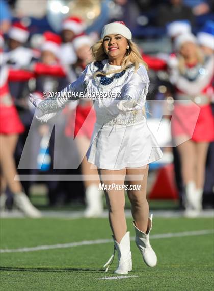 Thumbnail 1 in Lone Star vs. Ryan (UIL 5A Semifinal) photogallery.