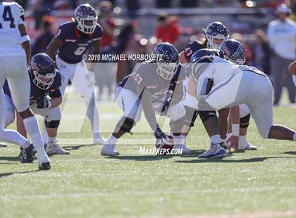 Thumbnail 3 in Lone Star vs. Ryan (UIL 5A Semifinal) photogallery.
