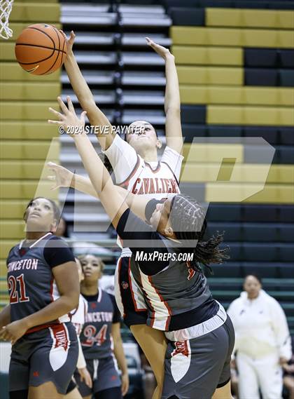 Thumbnail 3 in Clackamas vs Princeton ( Nike TOC) photogallery.
