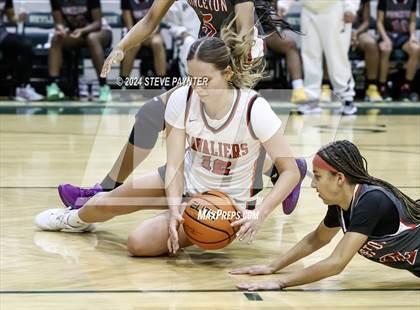 Thumbnail 1 in Clackamas vs Princeton ( Nike TOC) photogallery.