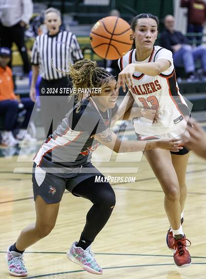 Thumbnail 2 in Clackamas vs Princeton ( Nike TOC) photogallery.