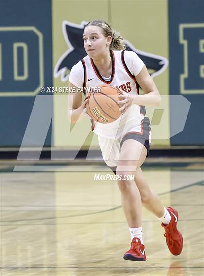 Thumbnail 1 in Clackamas vs Princeton ( Nike TOC) photogallery.
