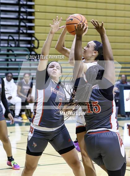 Thumbnail 1 in Clackamas vs Princeton ( Nike TOC) photogallery.
