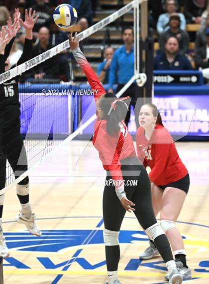 Thumbnail 3 in Archbishop Mitty @ Mater Dei (CIF State Open Division Finals) photogallery.
