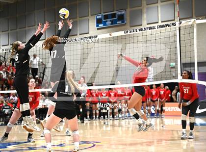 Thumbnail 1 in Archbishop Mitty @ Mater Dei (CIF State Open Division Finals) photogallery.
