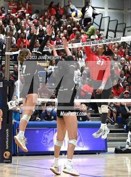 Thumbnail 3 in Archbishop Mitty @ Mater Dei (CIF State Open Division Finals) photogallery.
