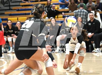 Thumbnail 2 in Archbishop Mitty @ Mater Dei (CIF State Open Division Finals) photogallery.