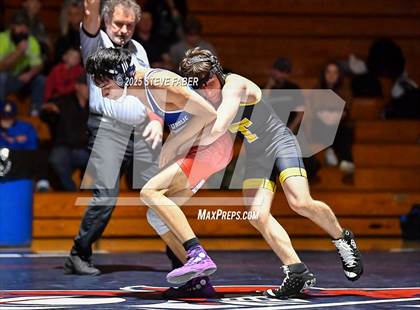 Thumbnail 1 in Tahoma at Kennedy Catholic photogallery.