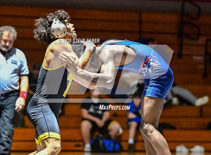 Thumbnail 3 in Tahoma at Kennedy Catholic photogallery.