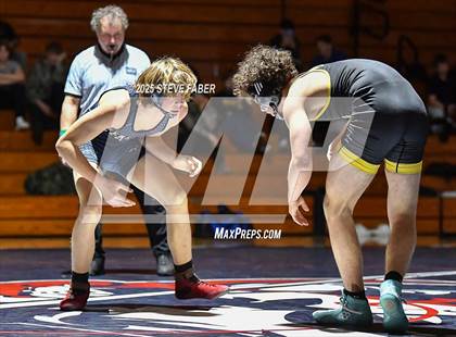 Thumbnail 2 in Tahoma at Kennedy Catholic photogallery.