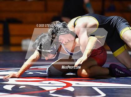 Thumbnail 2 in Tahoma at Kennedy Catholic photogallery.