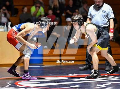 Thumbnail 2 in Tahoma at Kennedy Catholic photogallery.