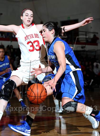 Thumbnail 3 in Mater Dei vs. La Jolla Country Day (Realrun Classic) photogallery.