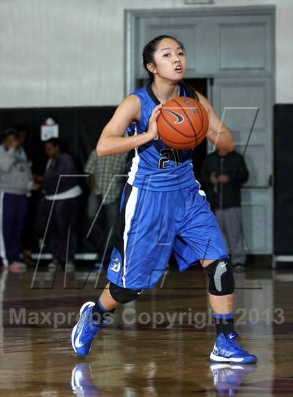 Thumbnail 1 in Mater Dei vs. La Jolla Country Day (Realrun Classic) photogallery.