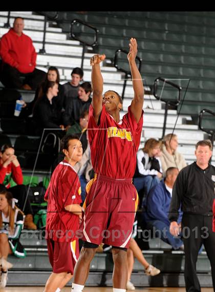 Thumbnail 3 in Mira Monte vs. Tehachapi (Central Section CIF Division 3-First Round) photogallery.