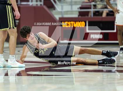 Thumbnail 2 in Palmer @ Westwood (UIL 3A Regional Quarterfinal Playoff) photogallery.