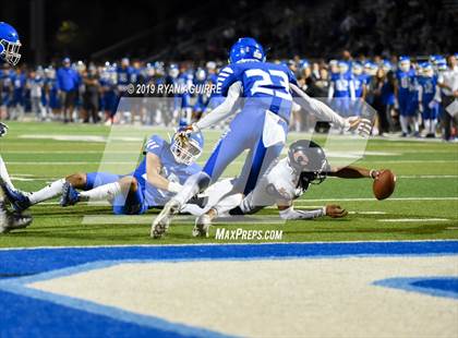 Thumbnail 2 in Norco vs. Chaminade (CIF SS D2 Round 1) photogallery.