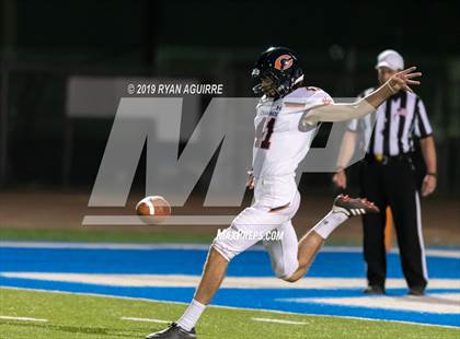 Thumbnail 3 in Norco vs. Chaminade (CIF SS D2 Round 1) photogallery.