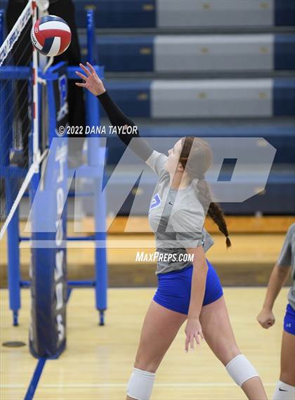 Thumbnail 1 in Wichita Falls @ Peaster photogallery.