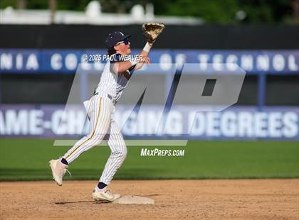 Thumbnail 2 in Danville vs. Montoursville (PIAA D4 Class 4A Final) photogallery.