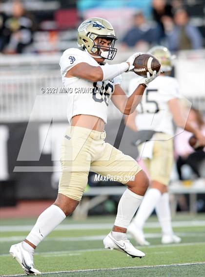 Thumbnail 3 in St. John Bosco @ JSerra Catholic photogallery.