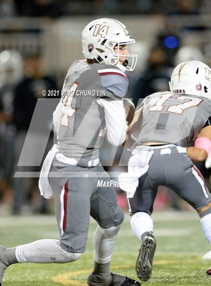 Thumbnail 3 in St. John Bosco @ JSerra Catholic photogallery.