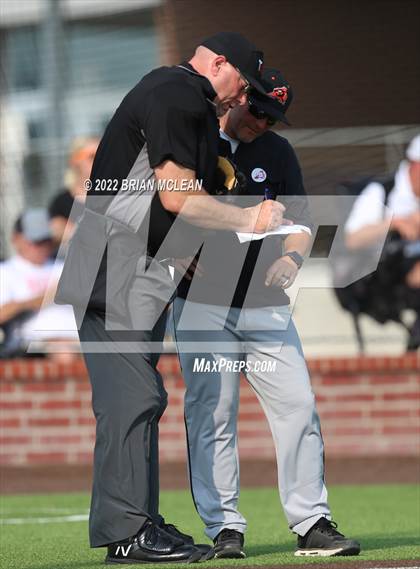 Thumbnail 3 in Aledo @ Centennial Burleson (UIL 5A Region 1 Regional Quarterfinals) photogallery.