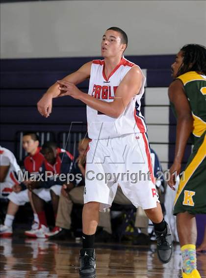 Thumbnail 3 in Kennedy vs. Pleasant Grove (St. Hope Elite Classic) photogallery.