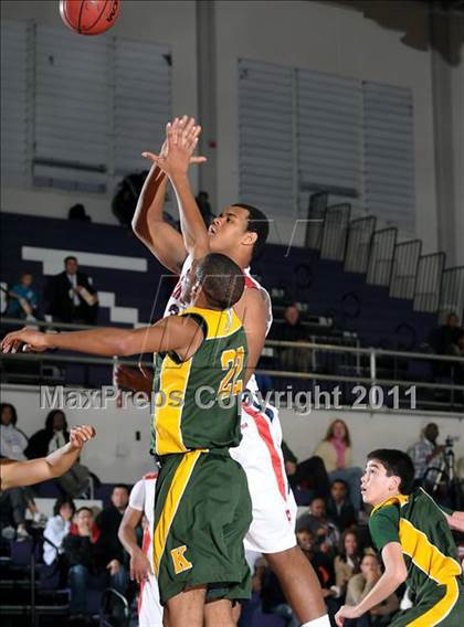Thumbnail 3 in Kennedy vs. Pleasant Grove (St. Hope Elite Classic) photogallery.