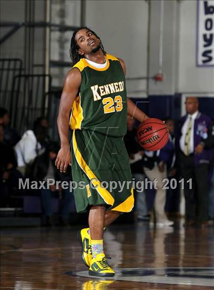 Thumbnail 1 in Kennedy vs. Pleasant Grove (St. Hope Elite Classic) photogallery.