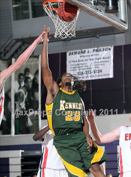 Thumbnail 3 in Kennedy vs. Pleasant Grove (St. Hope Elite Classic) photogallery.