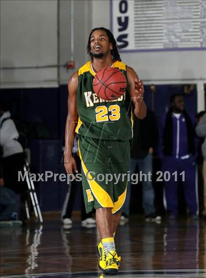 Thumbnail 2 in Kennedy vs. Pleasant Grove (St. Hope Elite Classic) photogallery.