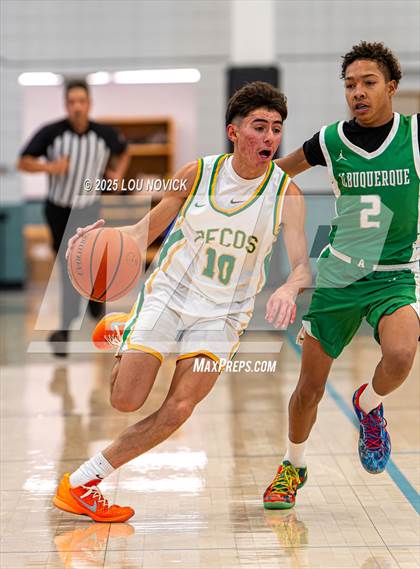 Thumbnail 2 in Albuquerque vs. Pecos (Al Armendariz Tournament) photogallery.