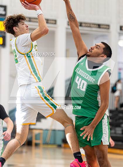 Thumbnail 3 in Albuquerque vs. Pecos (Al Armendariz Tournament) photogallery.