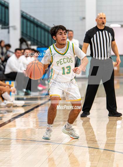 Thumbnail 2 in Albuquerque vs. Pecos (Al Armendariz Tournament) photogallery.