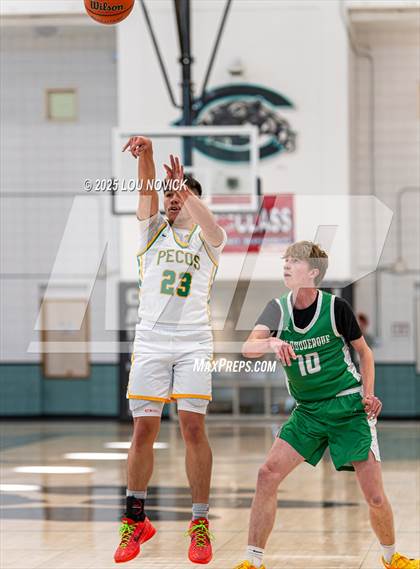 Thumbnail 2 in Albuquerque vs. Pecos (Al Armendariz Tournament) photogallery.
