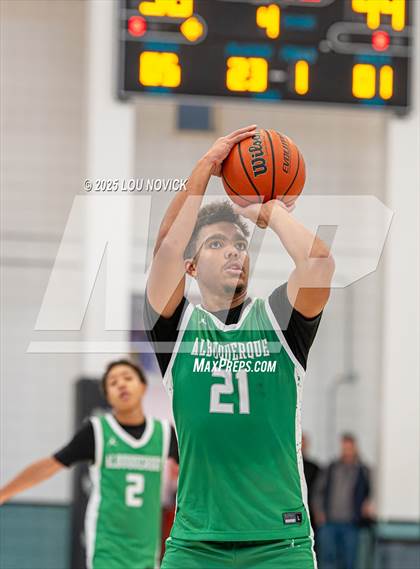 Thumbnail 2 in Albuquerque vs. Pecos (Al Armendariz Tournament) photogallery.